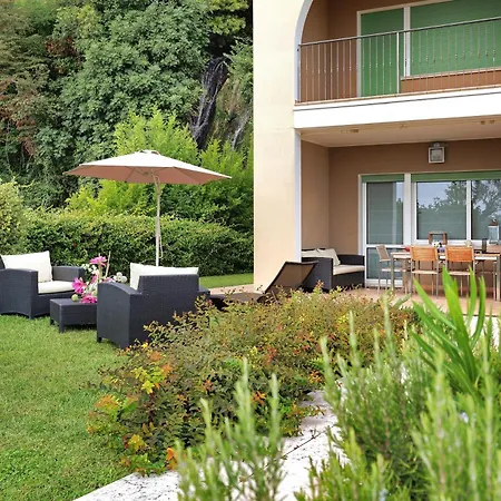 Dani Garda View شقة